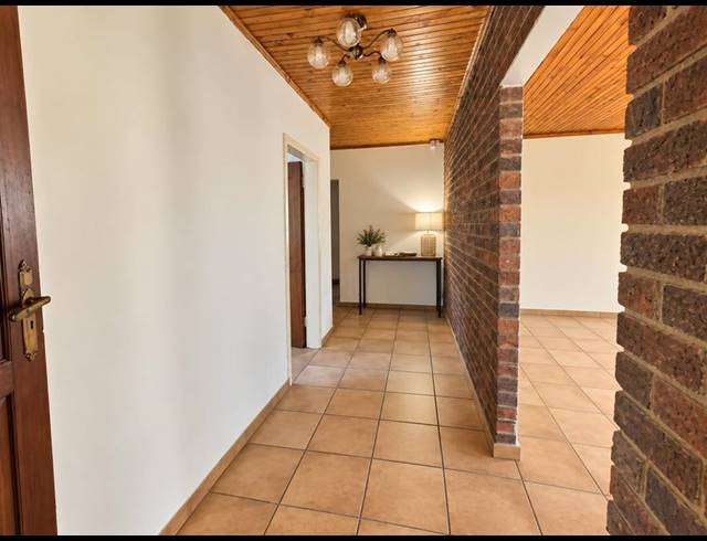 4 BEDROOM HOUSE FOR SALE IN WONDERBOOM